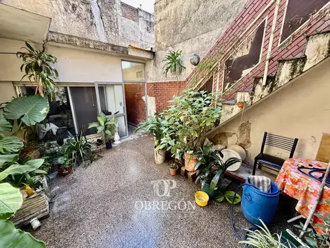 Venta Oportunidad PH 5 Ambientes Patio Terraza a reciclar - 165 Metros - Flores