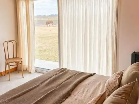 Campo en Saladillo. Proyectos hoteleros y Agrícolas.23 ha y