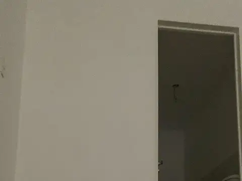 Local en Venta en Chacarita, USD 149.000