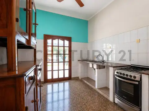Casa en venta de 3 dormitorios con pileta