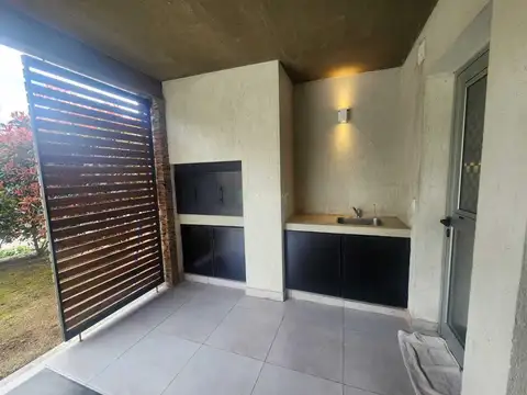 Departamento en Alquiler en Altos De Benavidez, USD 650