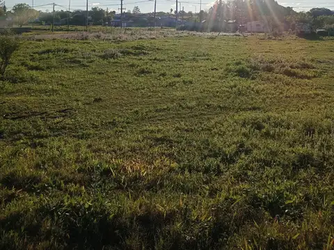 Avenida Paraná y Dr. Ramon Carrillo 100