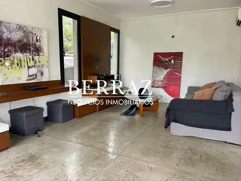 Casa en Alquiler Temporal en Ayres De Pilar, USD 8.500