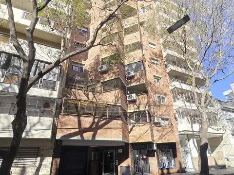 Zeballos 1129