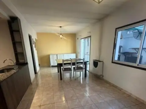 Departamento 3 ambientes con 2 baños