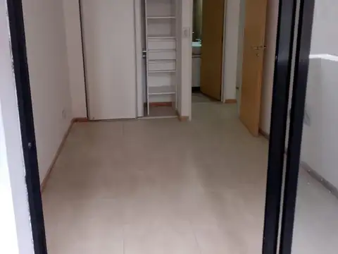 Departamento en Alquiler en Republica De La Sexta, $ 390.000