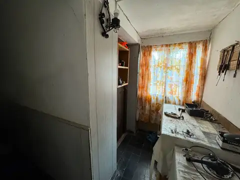 Vendo Locales y Departamentos en 1° de Mayo, Entre Ríos.