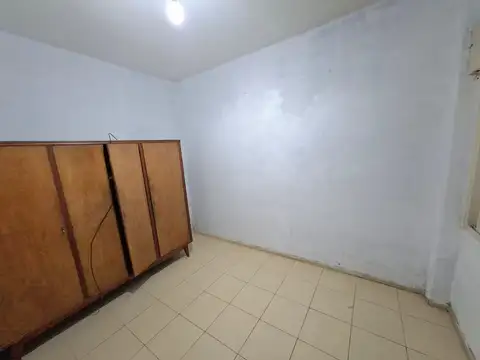 Depto Tipo Casa en Alquiler en San Justo, $ 600.000