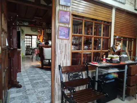 Casa en Venta en Moron Sur, USD 98.000