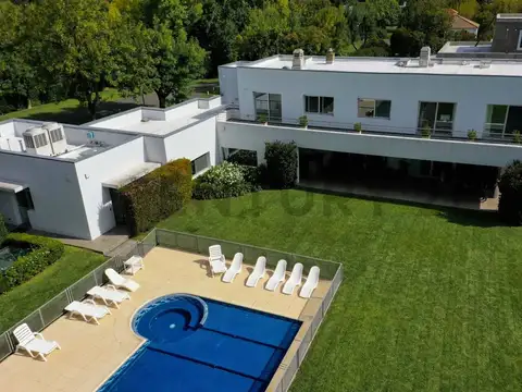 Casa en Venta de 6 dormitorios