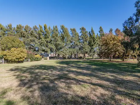 LOTE EN VENTA EN MIRALAGOS