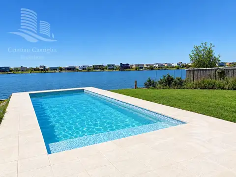 Venta - Casa 5 ambientes al Lago, Jardin - San Gabriel, Villanueva, Tigre