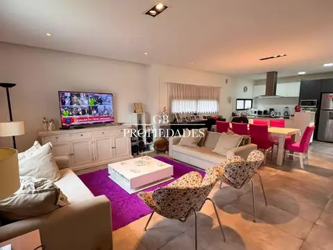Casa en Venta en Pilar del Este - Santa Emilia, USD 170.000