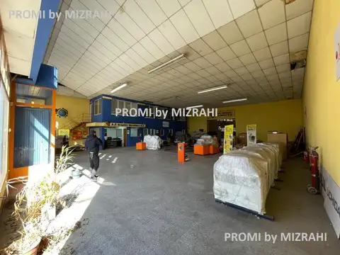 Galpon en Venta 40  mts Fondo