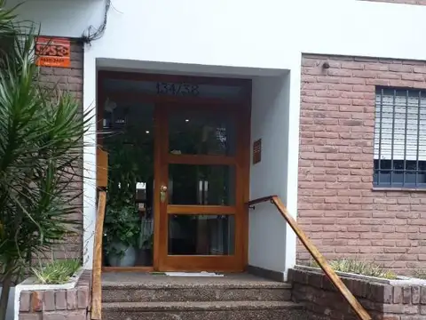 Vélez Sarsfield 100, Piso 2