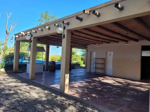 Casa en venta - 3 Dormitorios 3 Baños - San Juan