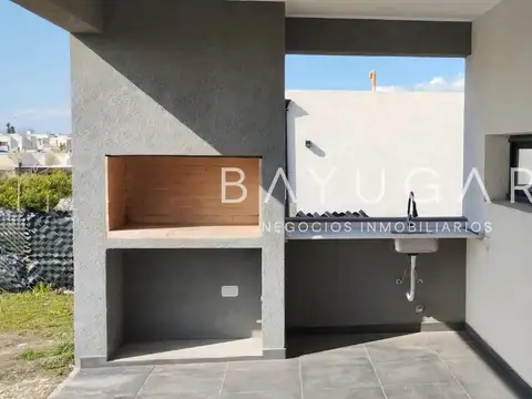 Casa en Venta al Noreste