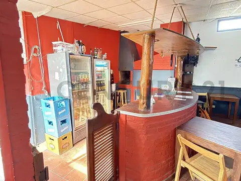 Santa Fe 100, Piso 0