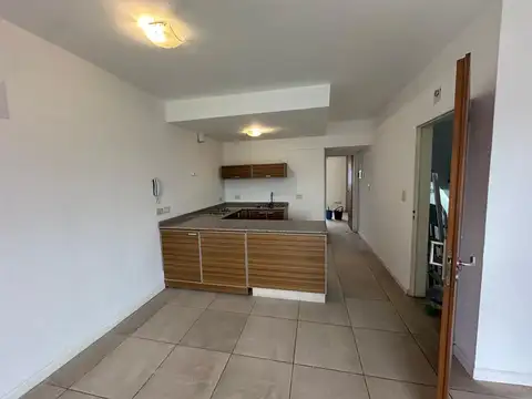 19 DE NOVIEMBE 100, Piso 4