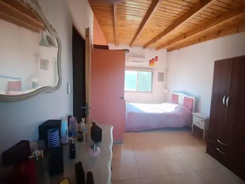 Depto Tipo Casa 5 ambientes con 2 baños