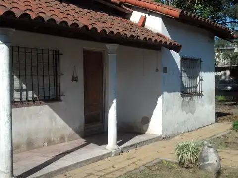Casa en Venta con 1 cochera