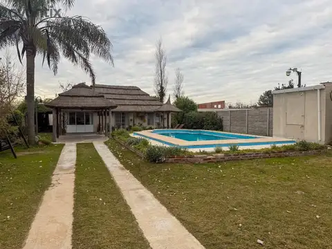 Quinta con quincho y piscina en Bella Italia
