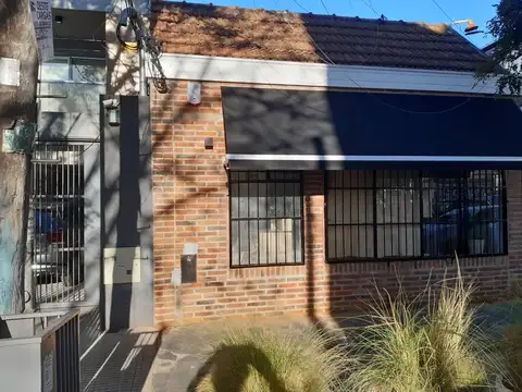 Local en Venta en Haedo Sur, USD 55.000