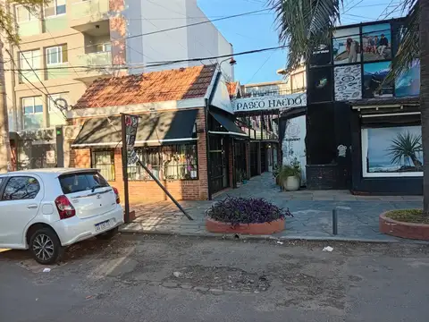 Av. Rivadavia 16100
