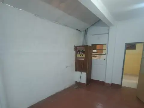 Depto Tipo Casa 2 ambientes con 1 baño