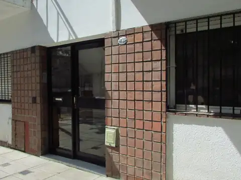 3 AMB. FTE. IMPECABLE - PRECIO EN BLOCK  - Fotos precarias y faltantes- Estando en obra-