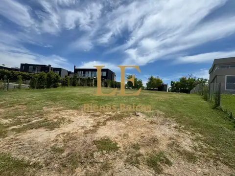 Terreno en Venta en Puertos - Barrio Marinas, USD 235.000