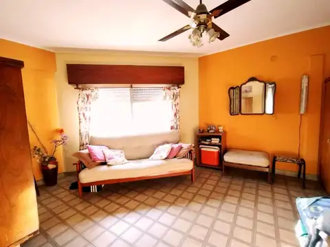 Casa en Venta en Barrio Matheu, USD 135.000