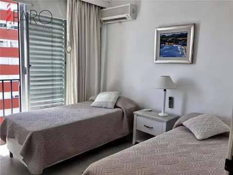 Apartamento en Península 4 dormitorios con garage