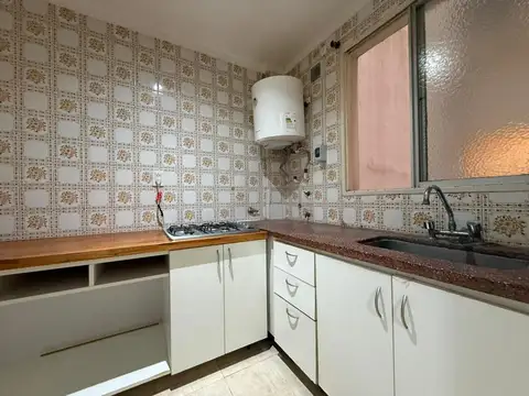 Arenales 2241 , Piso 2