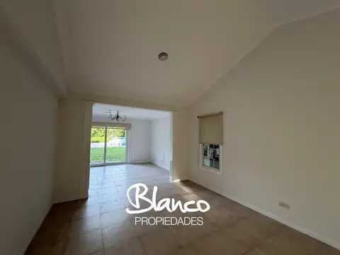 Casa en Alquiler al Norte