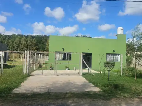 Casa 4 ambientes con 1 baño