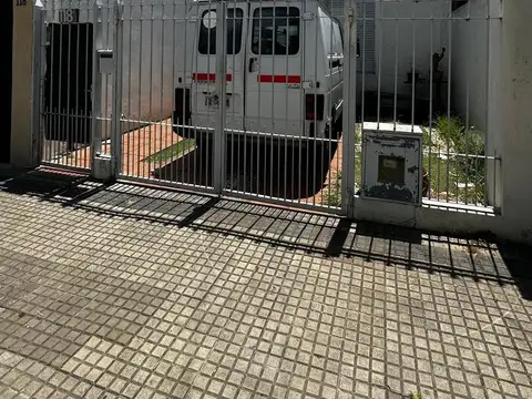 PH EN VENTA - LA PLATA