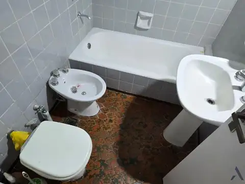 Departamento en Alquiler en Caballito, $ 900.000