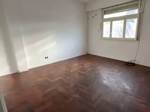 Departamento en Venta en Chacarita, USD 75.000
