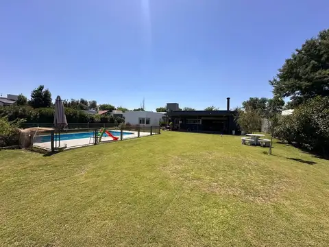 Casa en Venta en Fincas Del Sur 2, USD 500.000