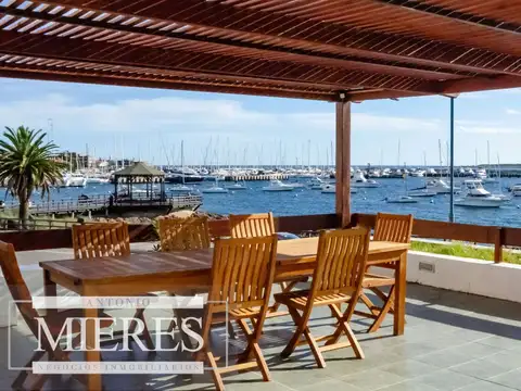 Departamento en Venta de 4 dormitorios