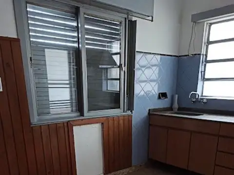 HERMOSA CASA DE 2 DORMITORIOS