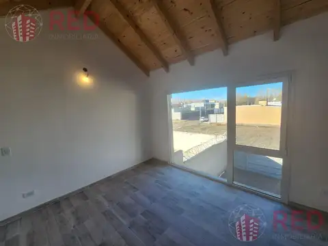 Casa en Venta en Neuquen, USD 230.000