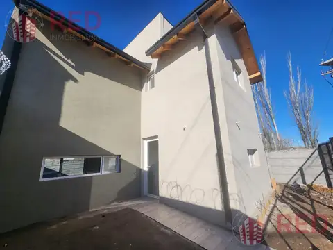 Casa en Venta en Neuquen, USD 230.000