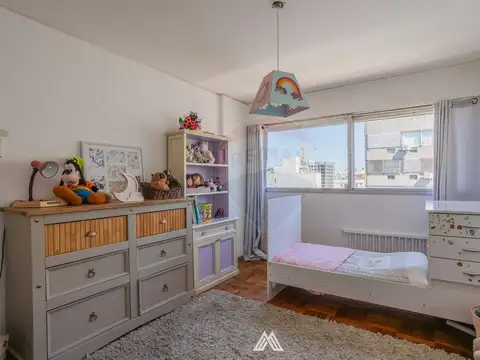 Departamento 5 ambientes con 2 baños