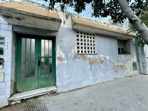 VENTA CASA 5 amb BOEDO GRAN TERRENO