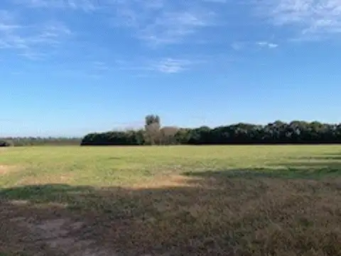 10 HECTAREAS A METROS DE LA RUTA 1001