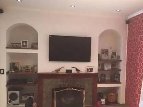 Casa en Venta de 5 dormitorios