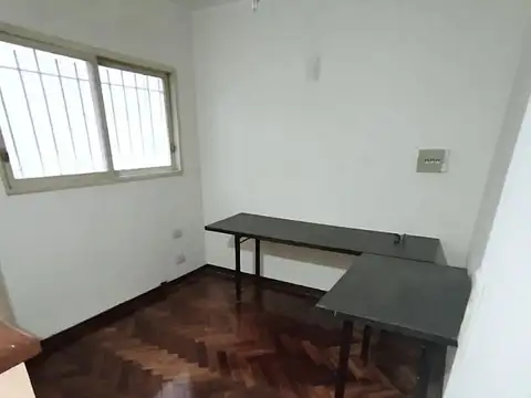 ALQUILER OFICINA EN RETIRO – AV. CÓRDOBA AL 600