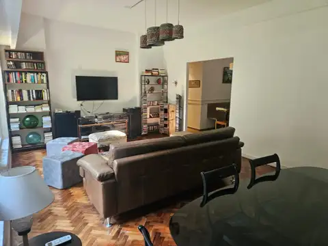 98m - 2 dormitorios - Cocina - Patio - Excelente estado